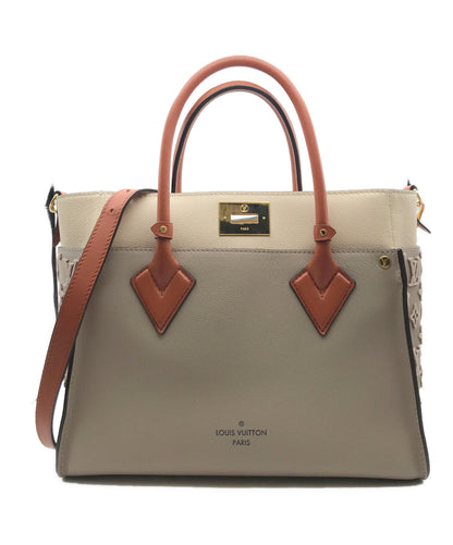 On My Side leather handbag